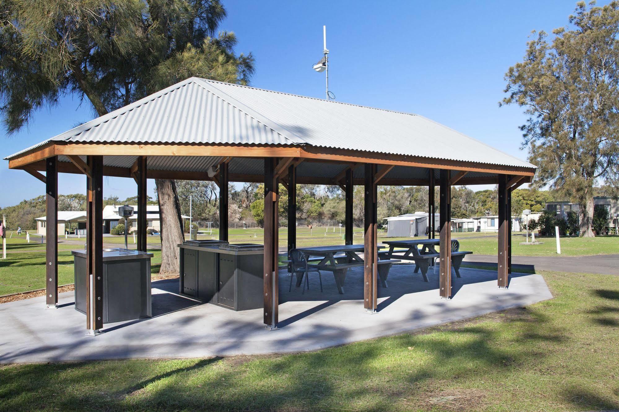 Holiday Haven Culburra Beach Hotel Exterior photo